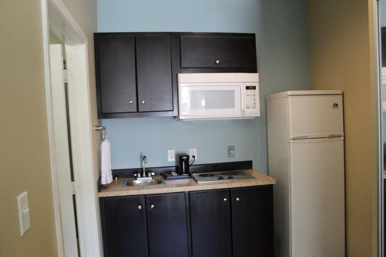 Horizon Inn & Suites Pearsall Εξωτερικό φωτογραφία