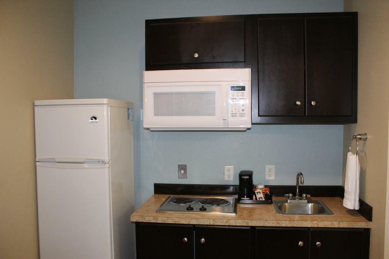 Horizon Inn & Suites Pearsall Εξωτερικό φωτογραφία
