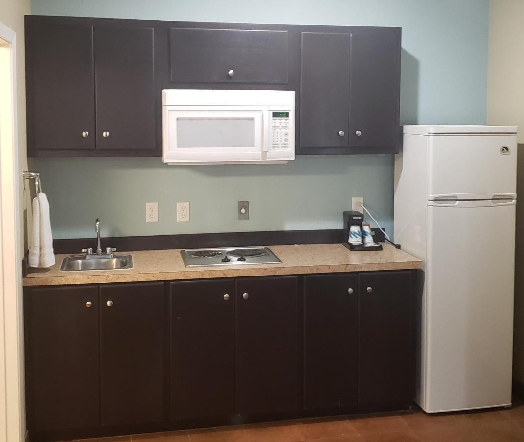 Horizon Inn & Suites Pearsall Εξωτερικό φωτογραφία