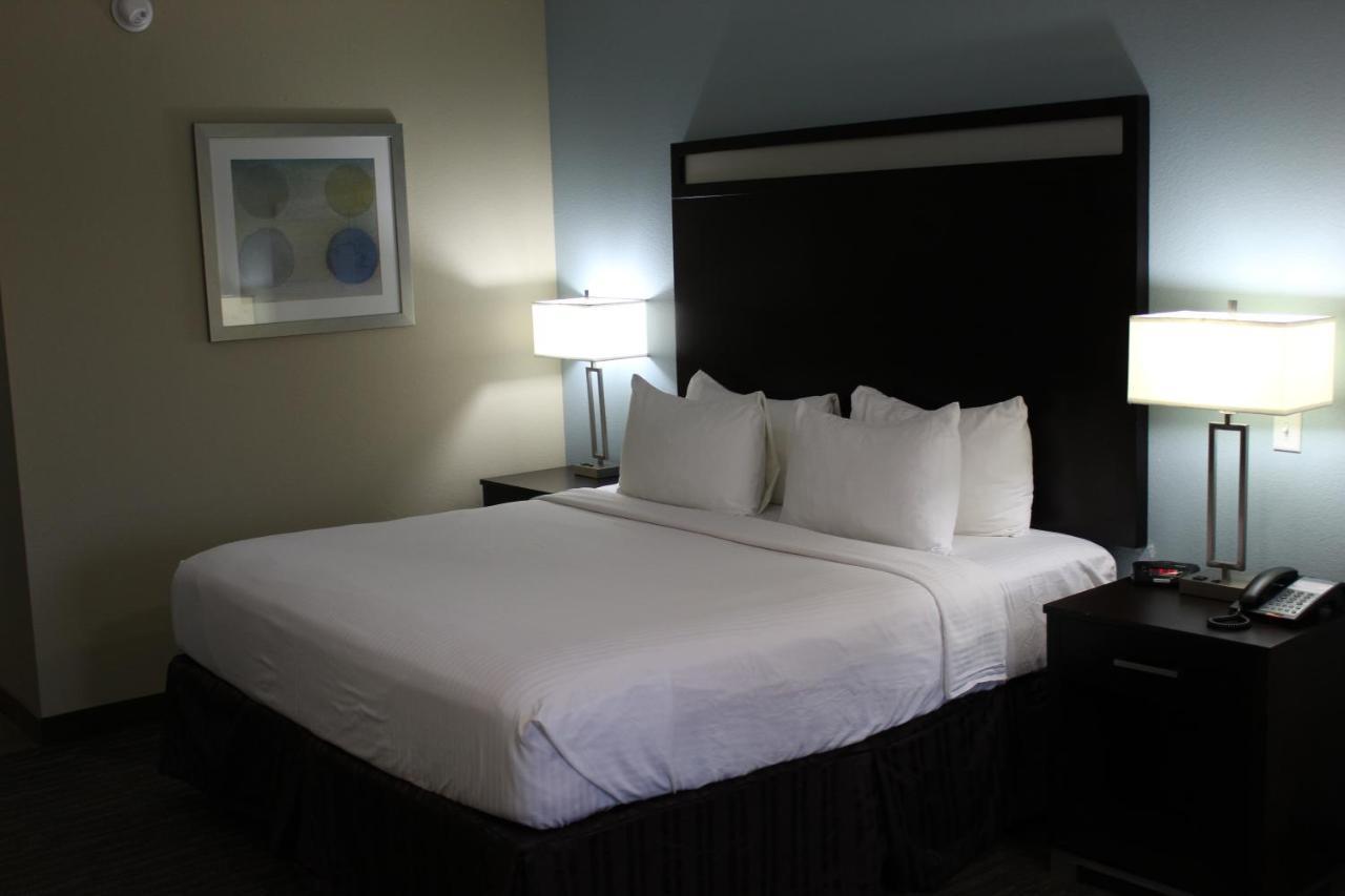 Horizon Inn & Suites Pearsall Εξωτερικό φωτογραφία
